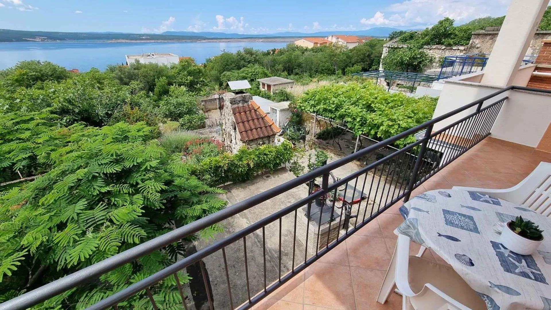 Apartment In Dramalj 33974 Croatia